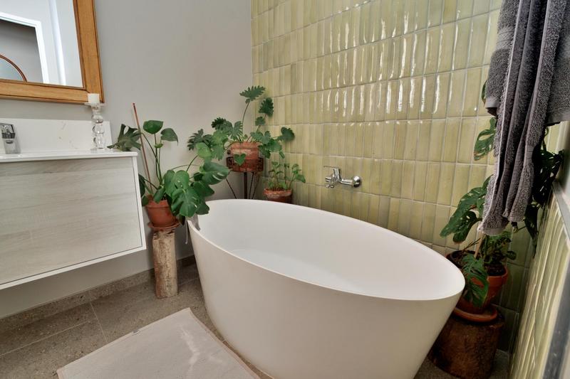 3 Bedroom Property for Sale in Stilbaai Wes Western Cape